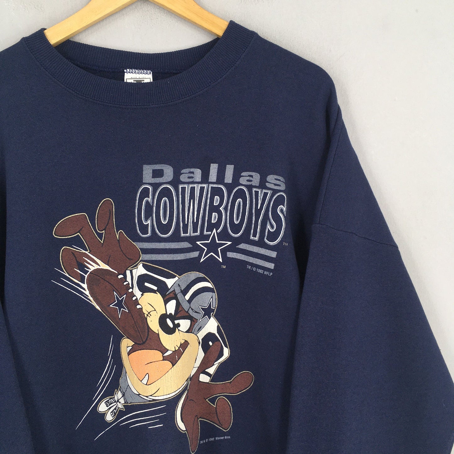 Dallas Cowboys Tazmania NFL Sweatshirt 3XLarge