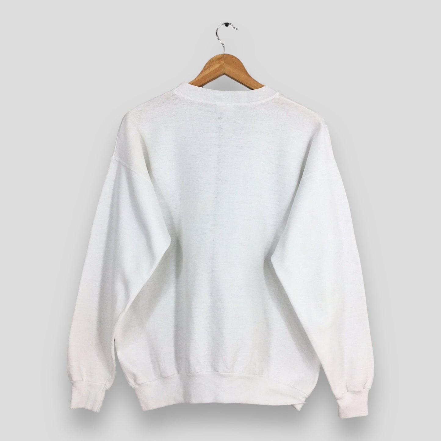 Hanes Plain White Sweatshirt Medium