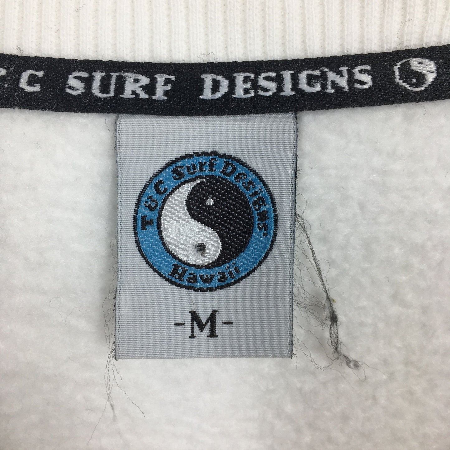 T&C Surf Designs White Sweatshirt Medium