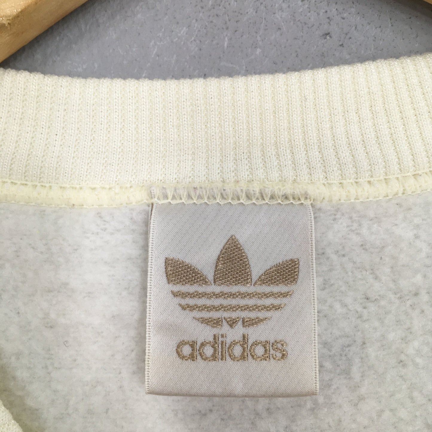 Adidas Trefoil White Sweatshirt Large