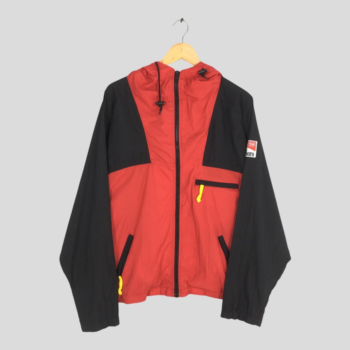 Marlboro Adventure Team Zipper Jacket Large
