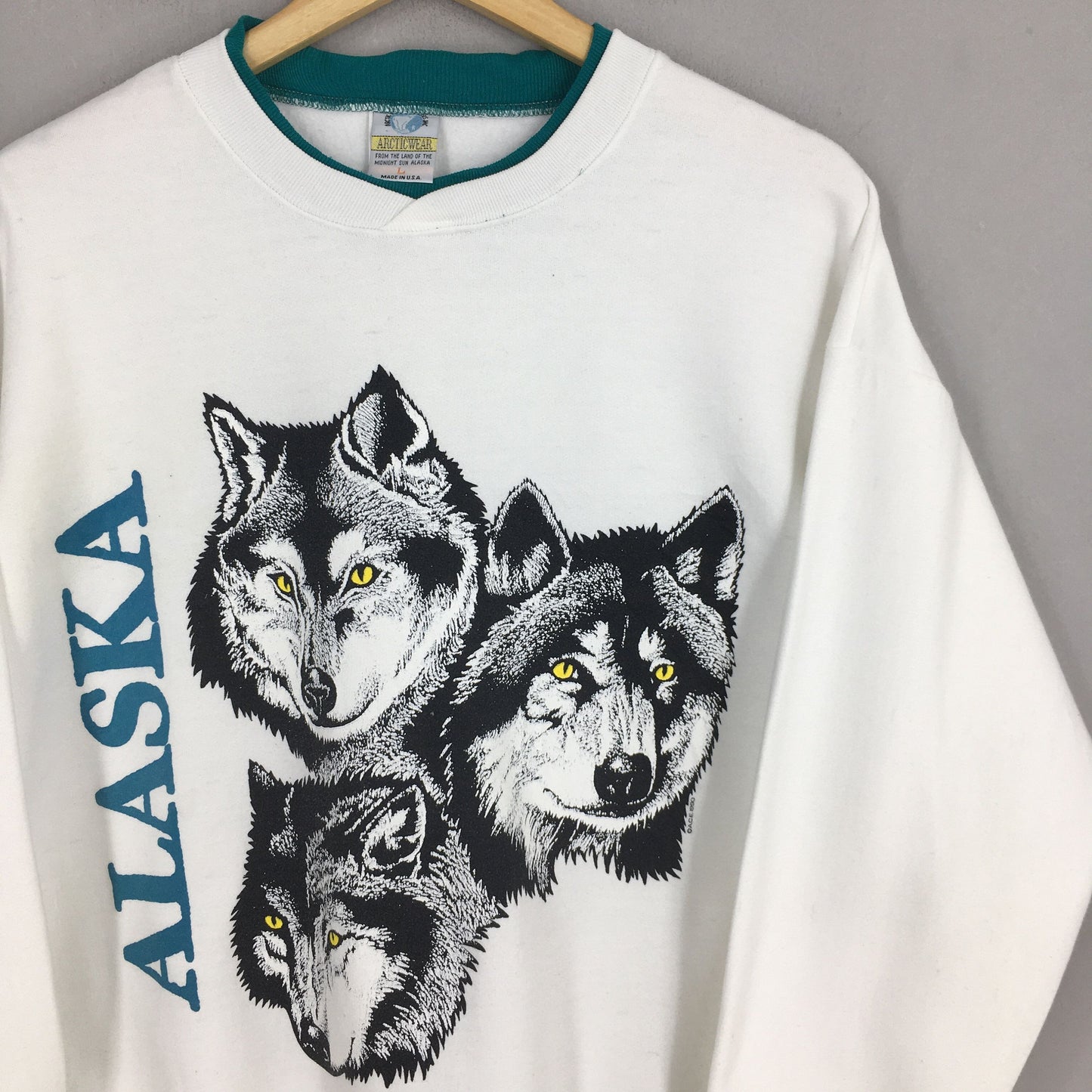 Interior Alaskan Wolf American Gray Sweatshirt Large