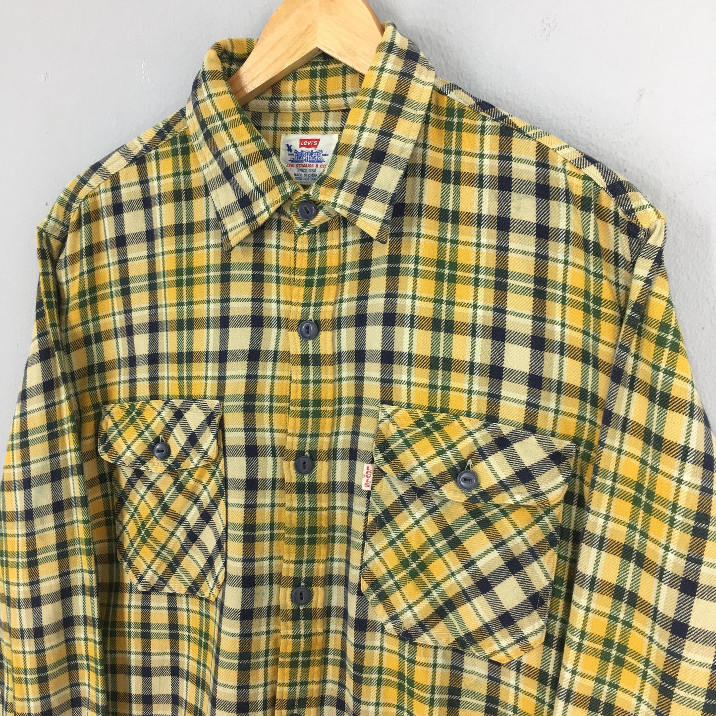 Levis Strauss Checkered Yellow Multicolor Shirt Medium