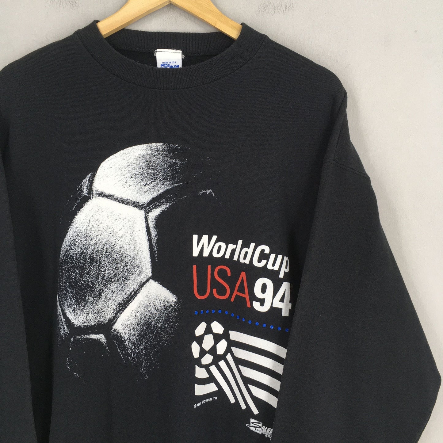 FIFA World Cup USA Sweatshirt Large