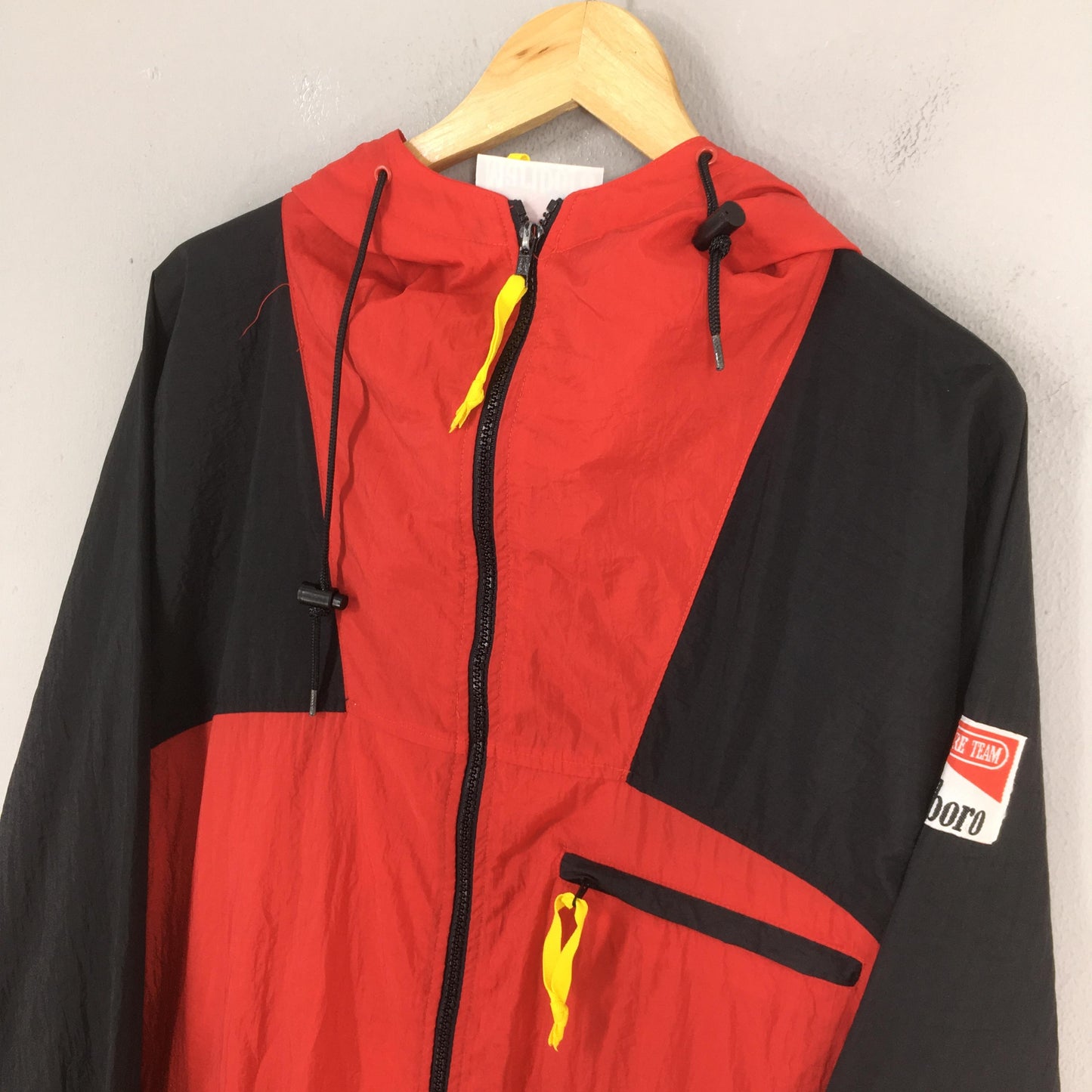 Marlboro Adventure Team Zipper Jacket XLarge