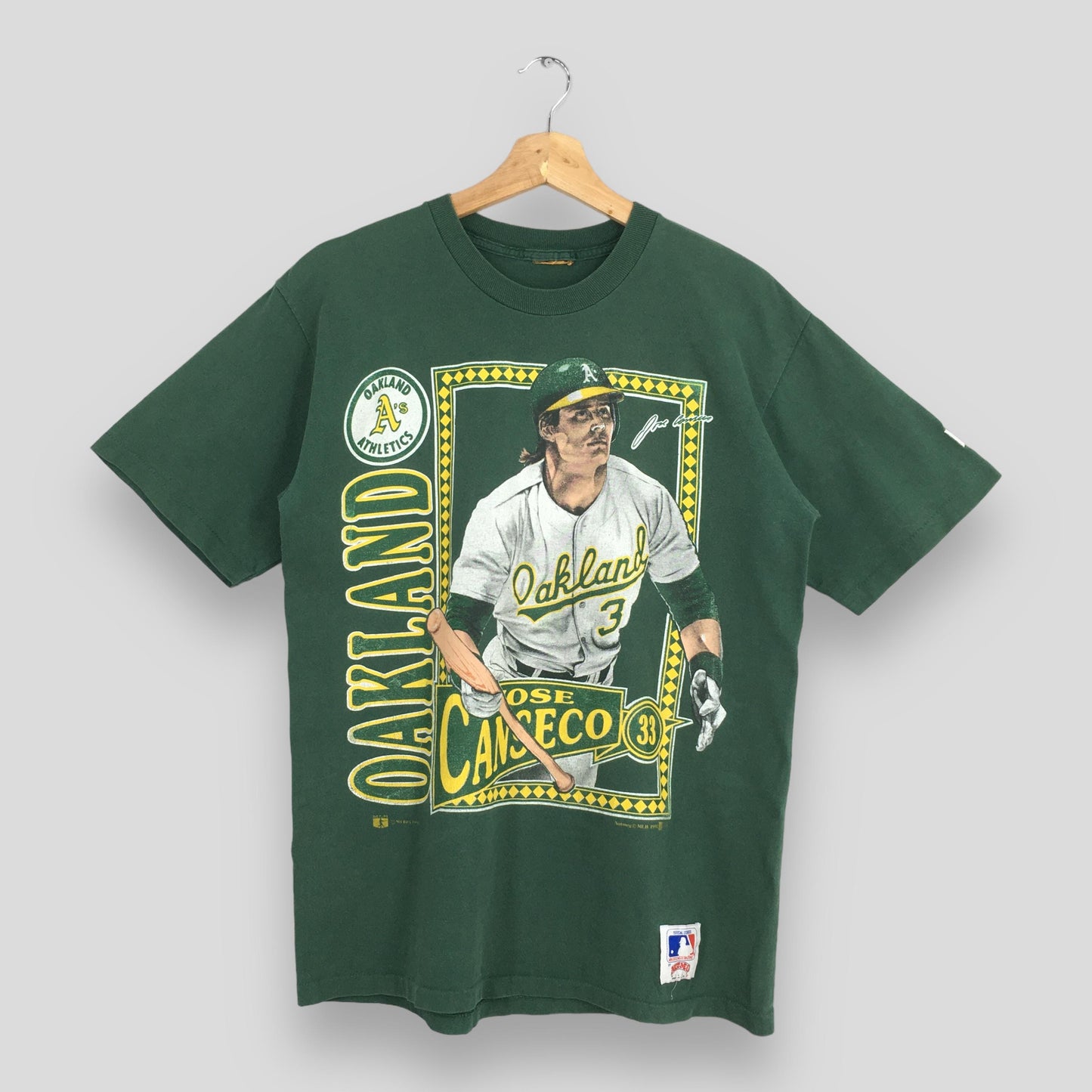 Oakland Athletics MLB Nutmeg Tshirt Medium