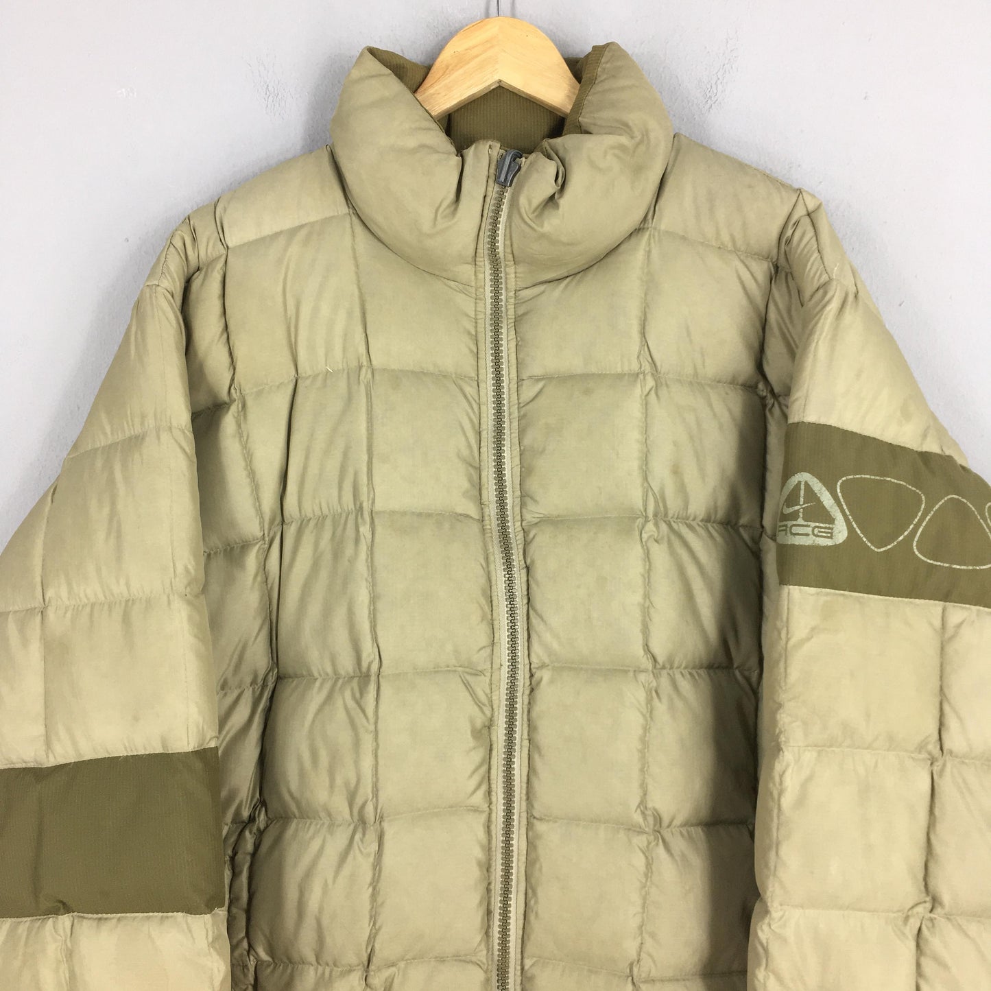 Nike ACG Swoosh Puffer Jacket XLarge