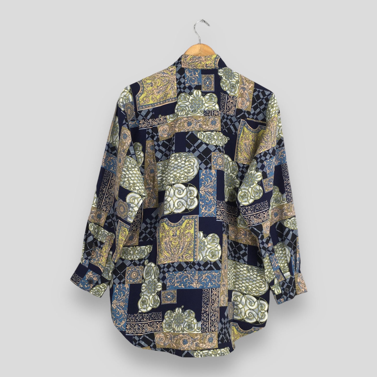 Novelty Baroque Floral Pop Art Polyester Shirt Medium