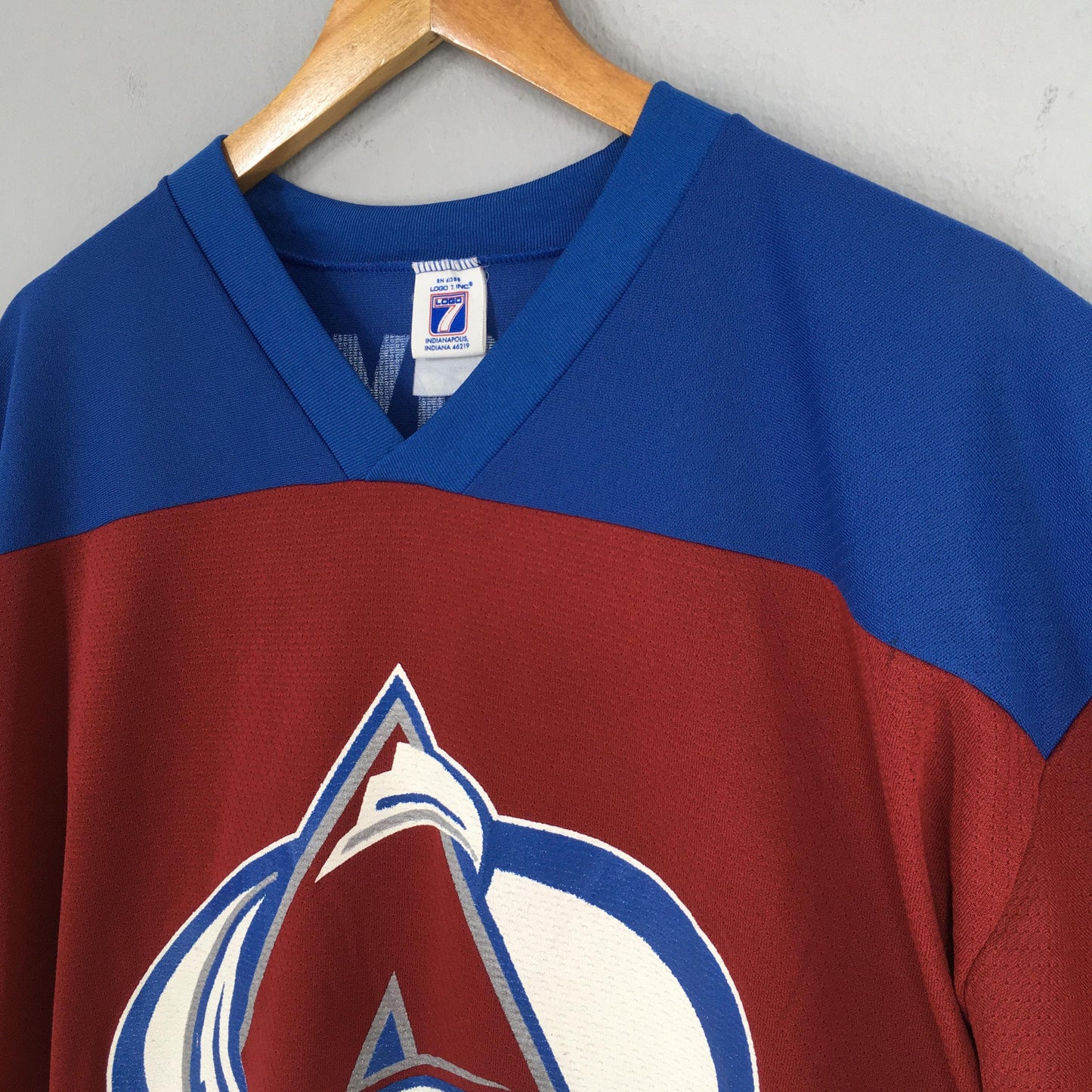 Colorado Avalanche NHL Jersey Medium