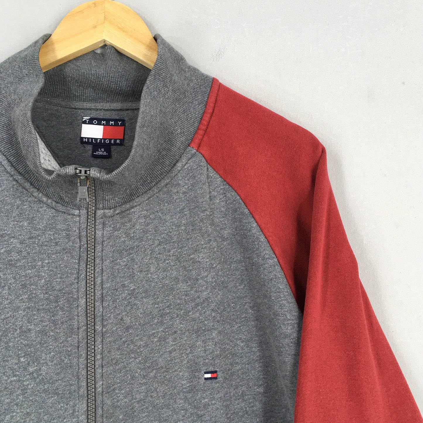 Tommy Hilfiger Zipper Sweater Large