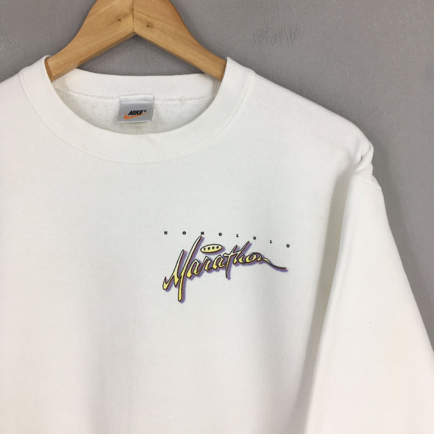 Nike Honolulu Marathon Sweatshirt Small