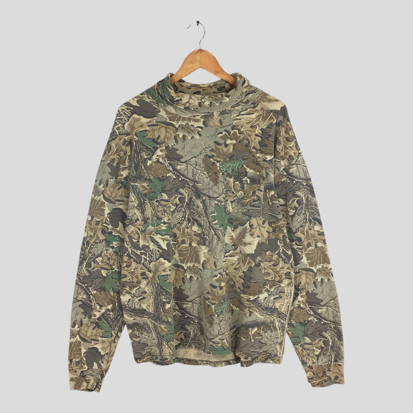 90s Red Head Mossy Oak Tree Camo Turtleneck Shirt Large