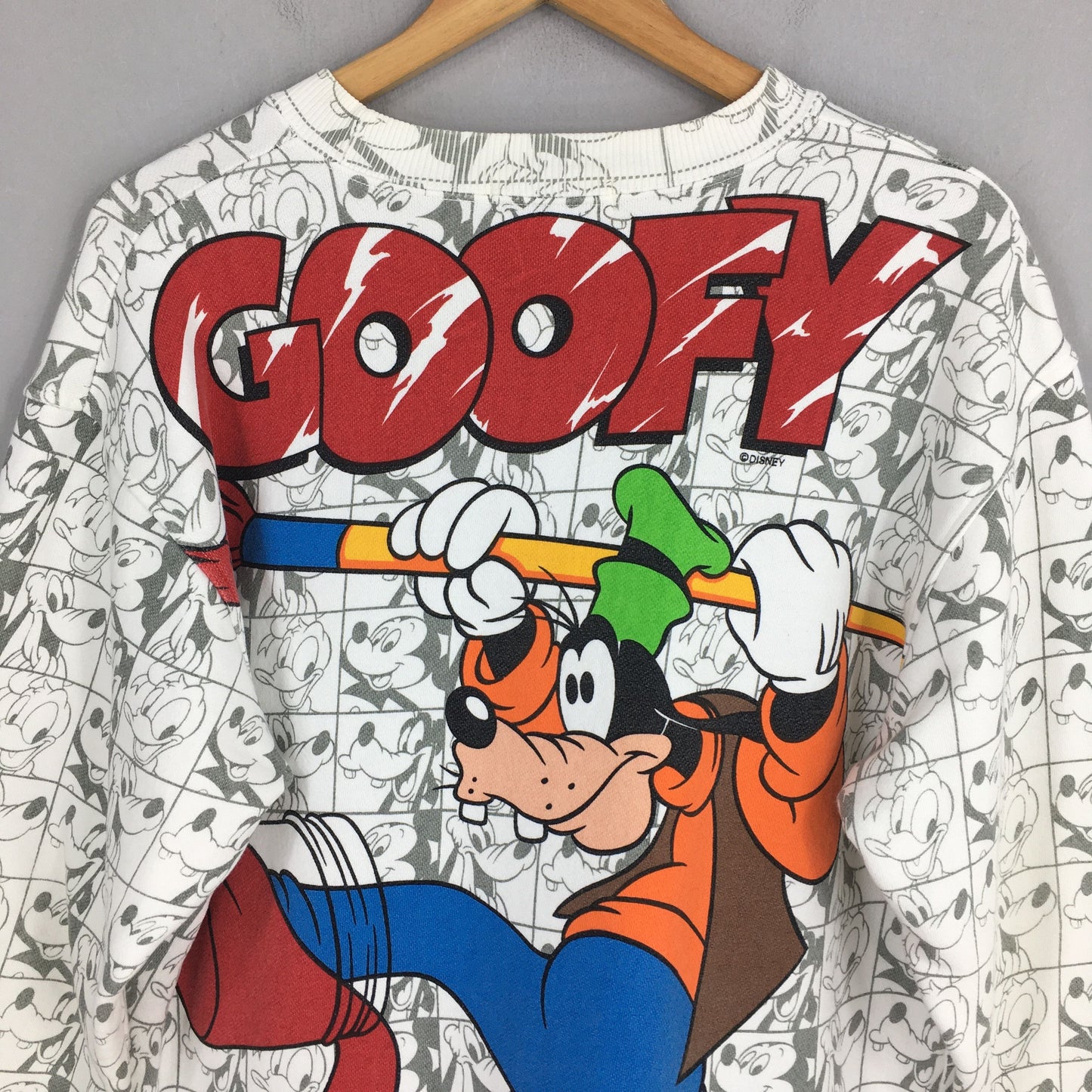 Mickey Mouse Goofy Sweatshirt White Large