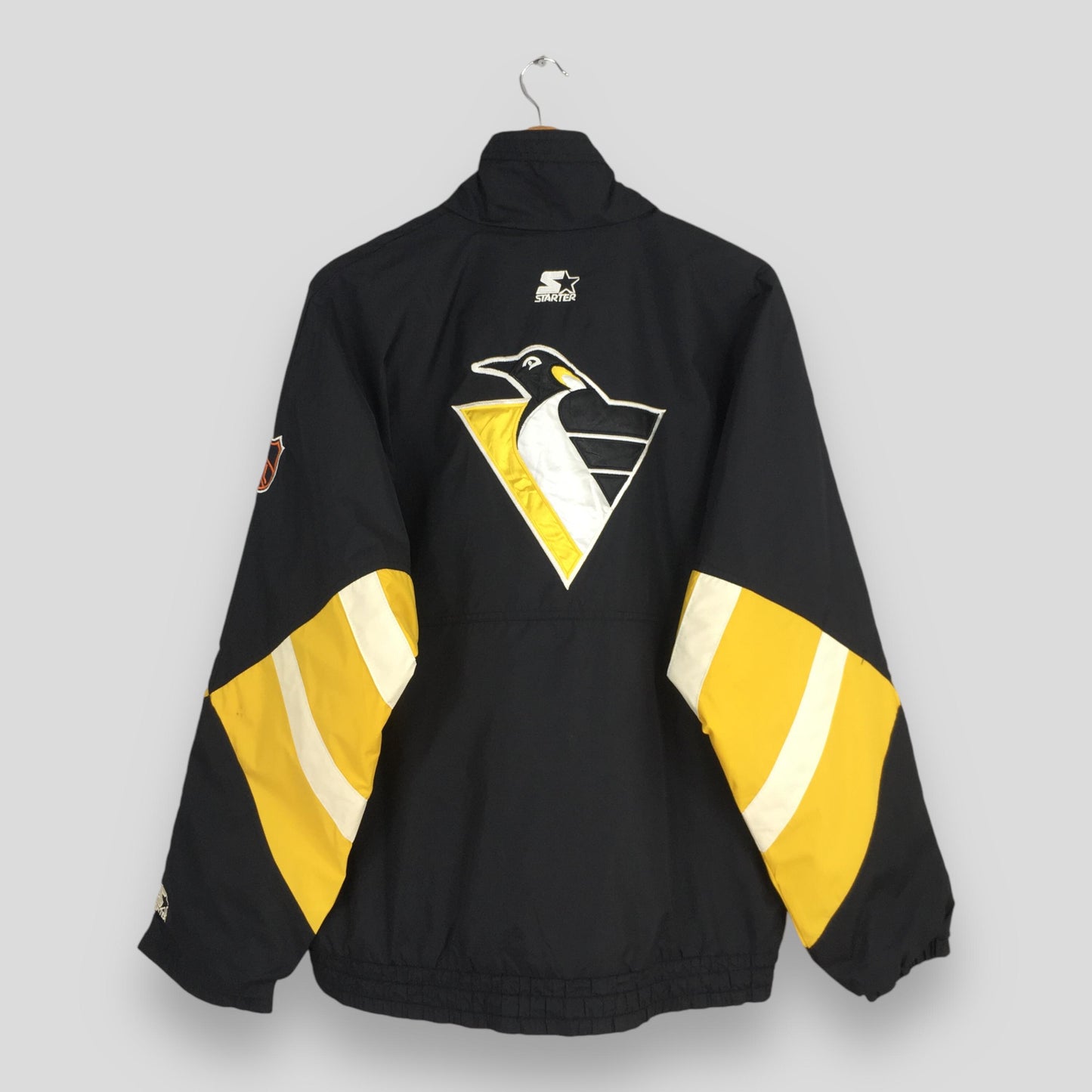 Pittsburgh Peguins NHL Windbreaker Jacket Large