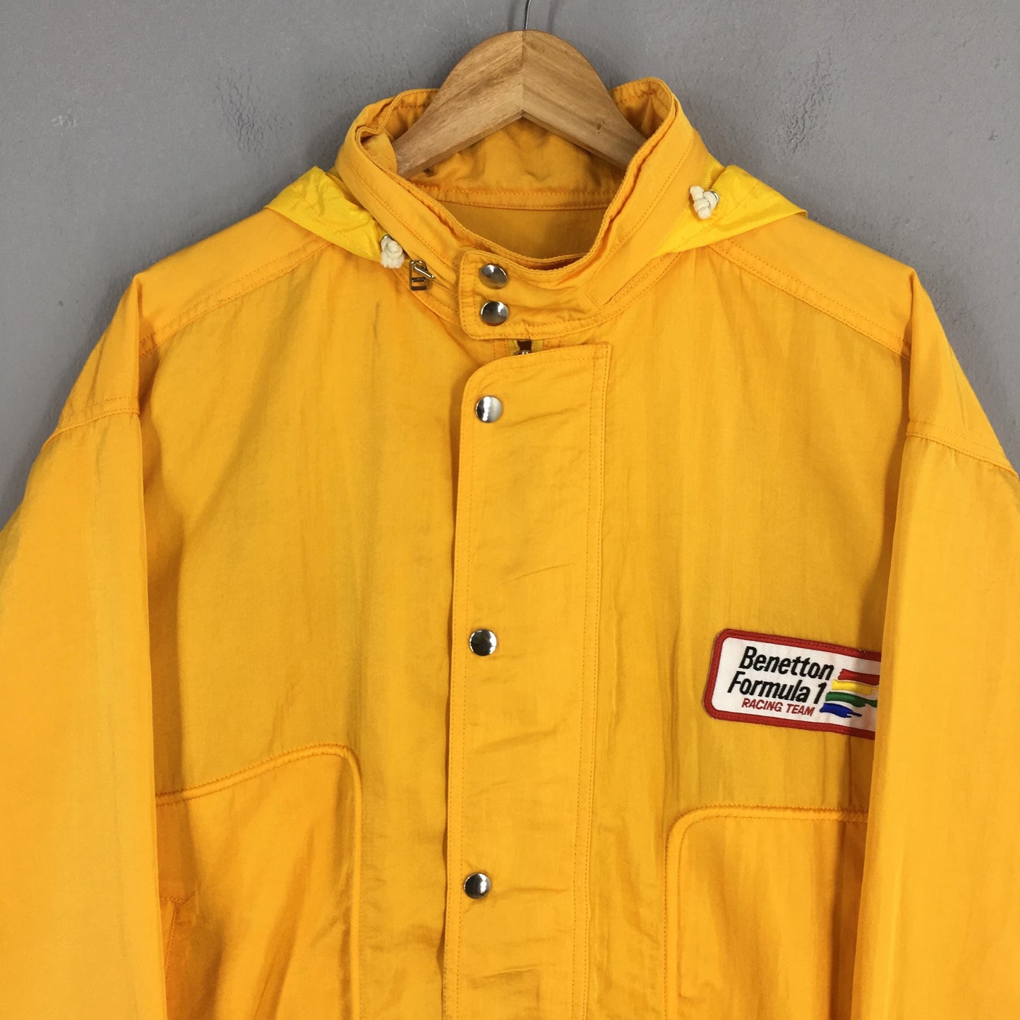 Benetton Formula One Windbreaker Hoodie Jacket XLarge