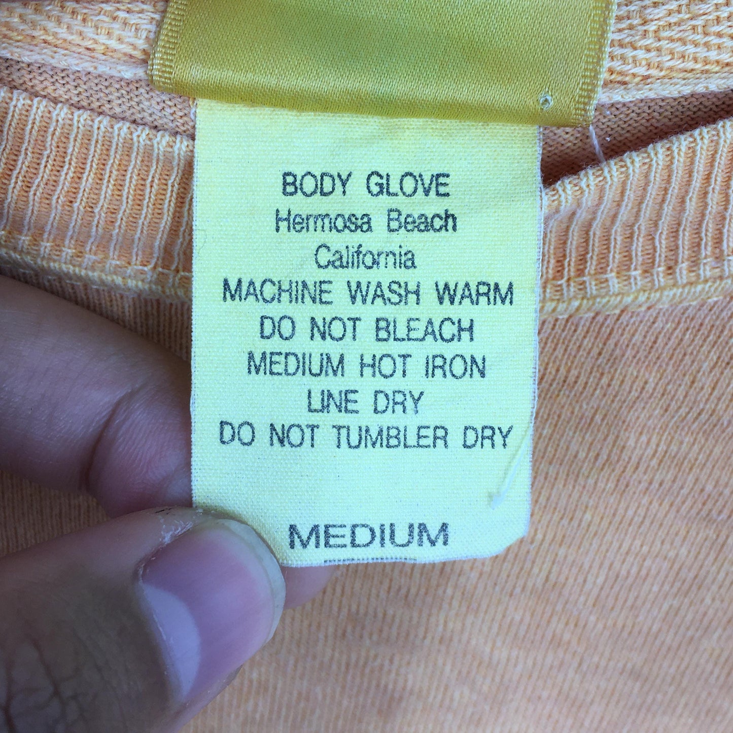 Body Glove Surfing Orange Tshirt Medium