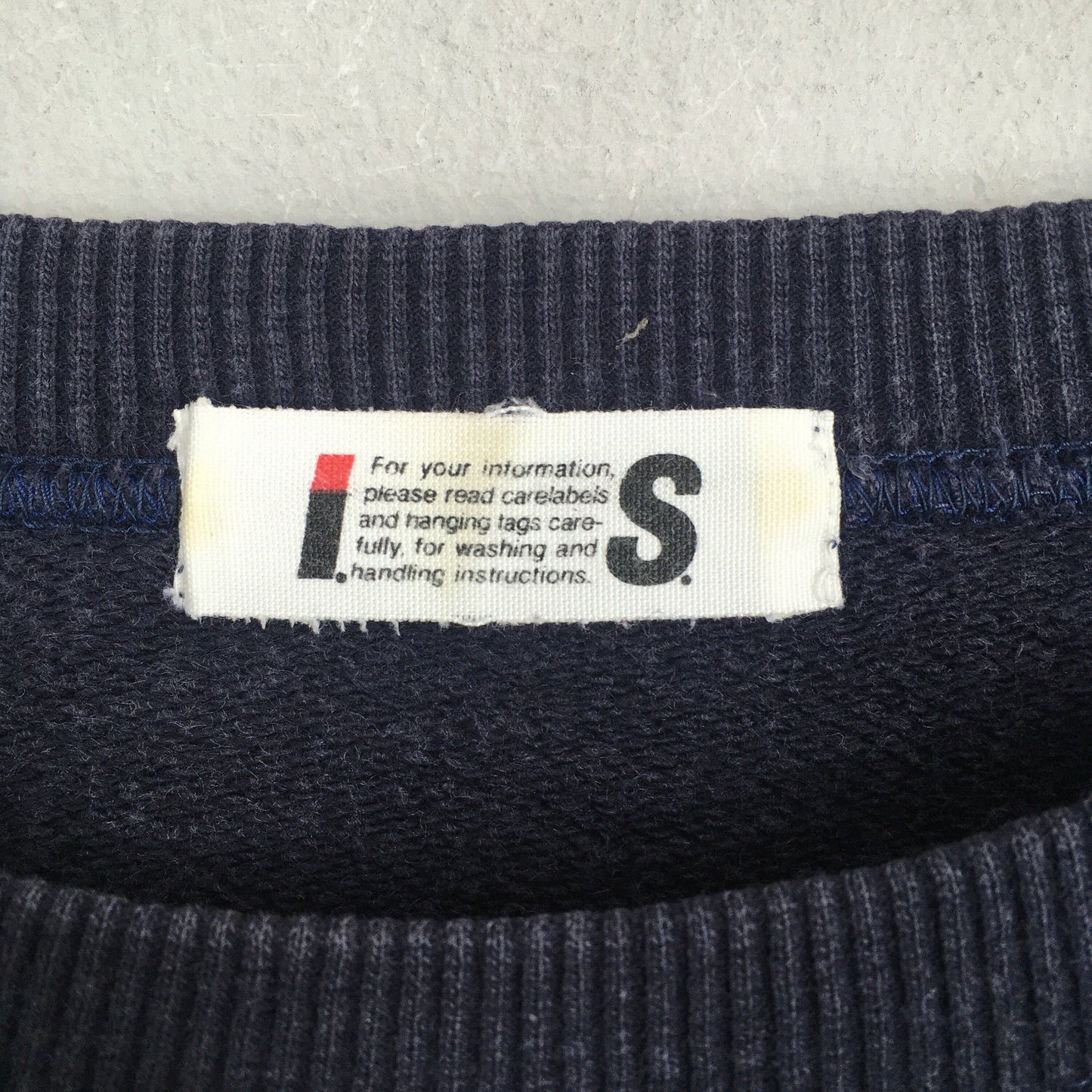 Issey Sport IS Carelabel Sweatshirt Medium