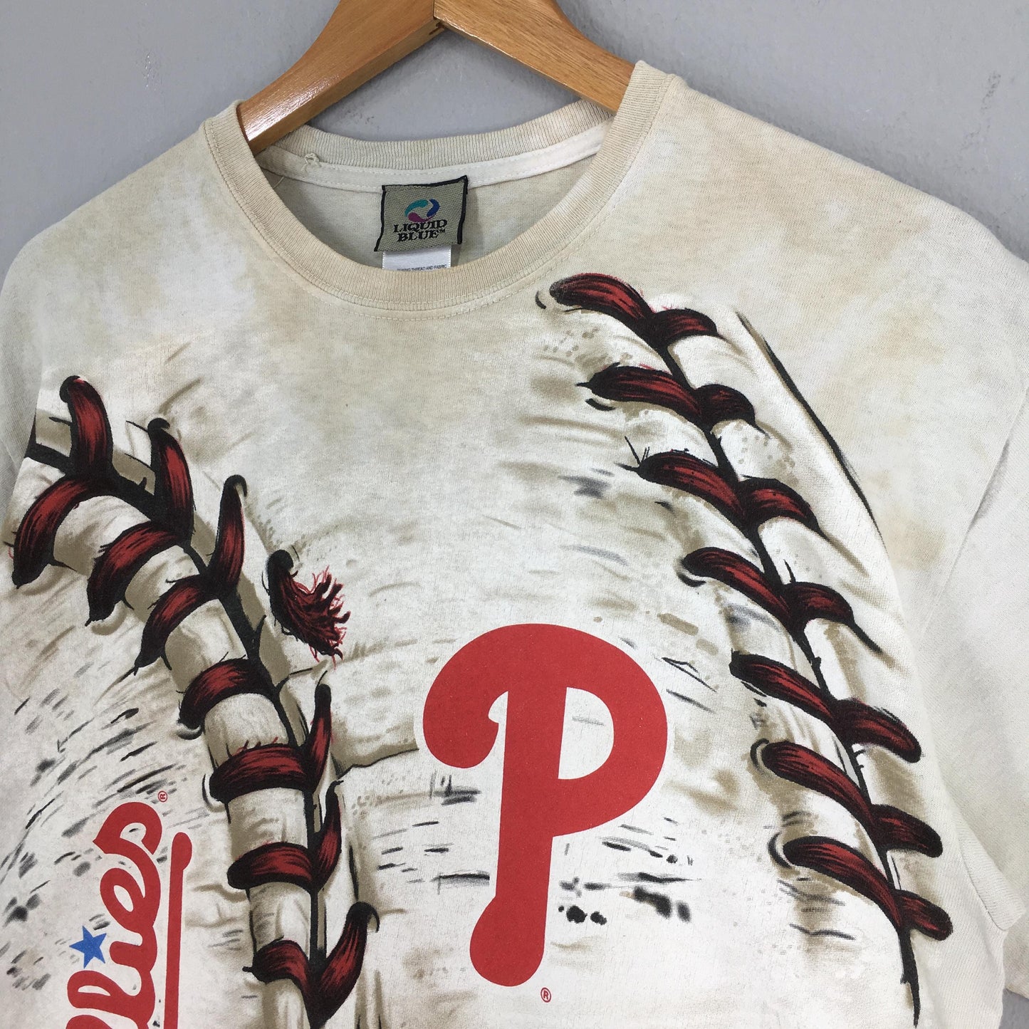 Philadelphia Phillies MLB T shirt Medium