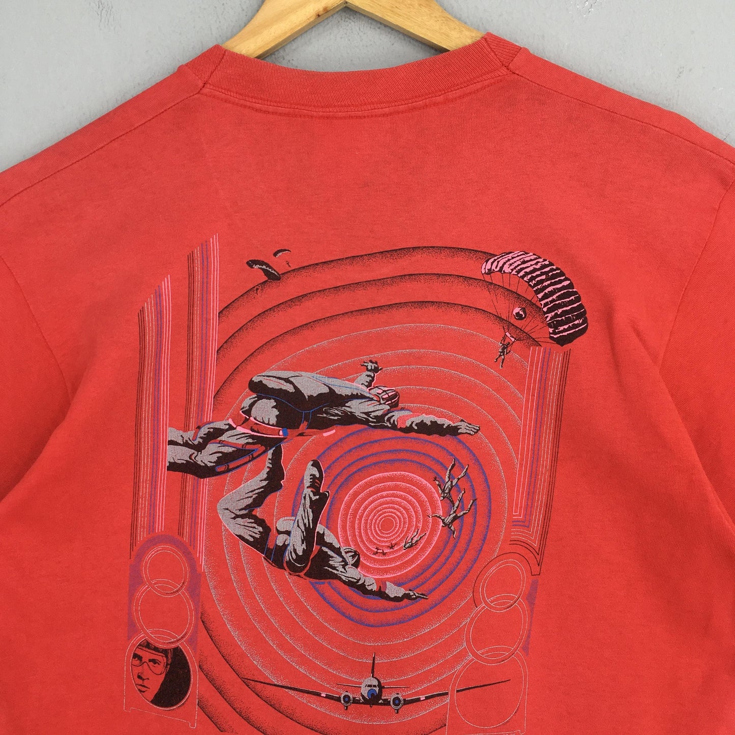 Parachute Ride Red T shirt Large