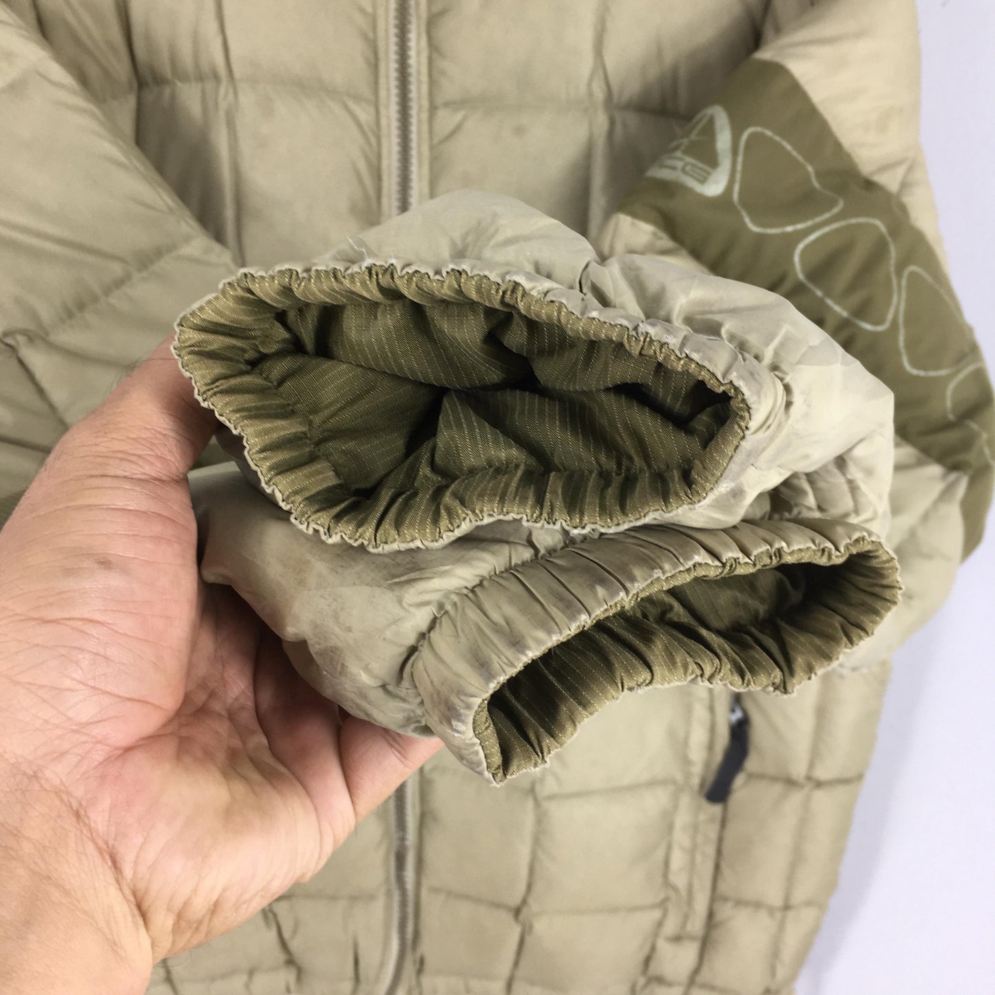 Nike ACG Swoosh Puffer Jacket XLarge