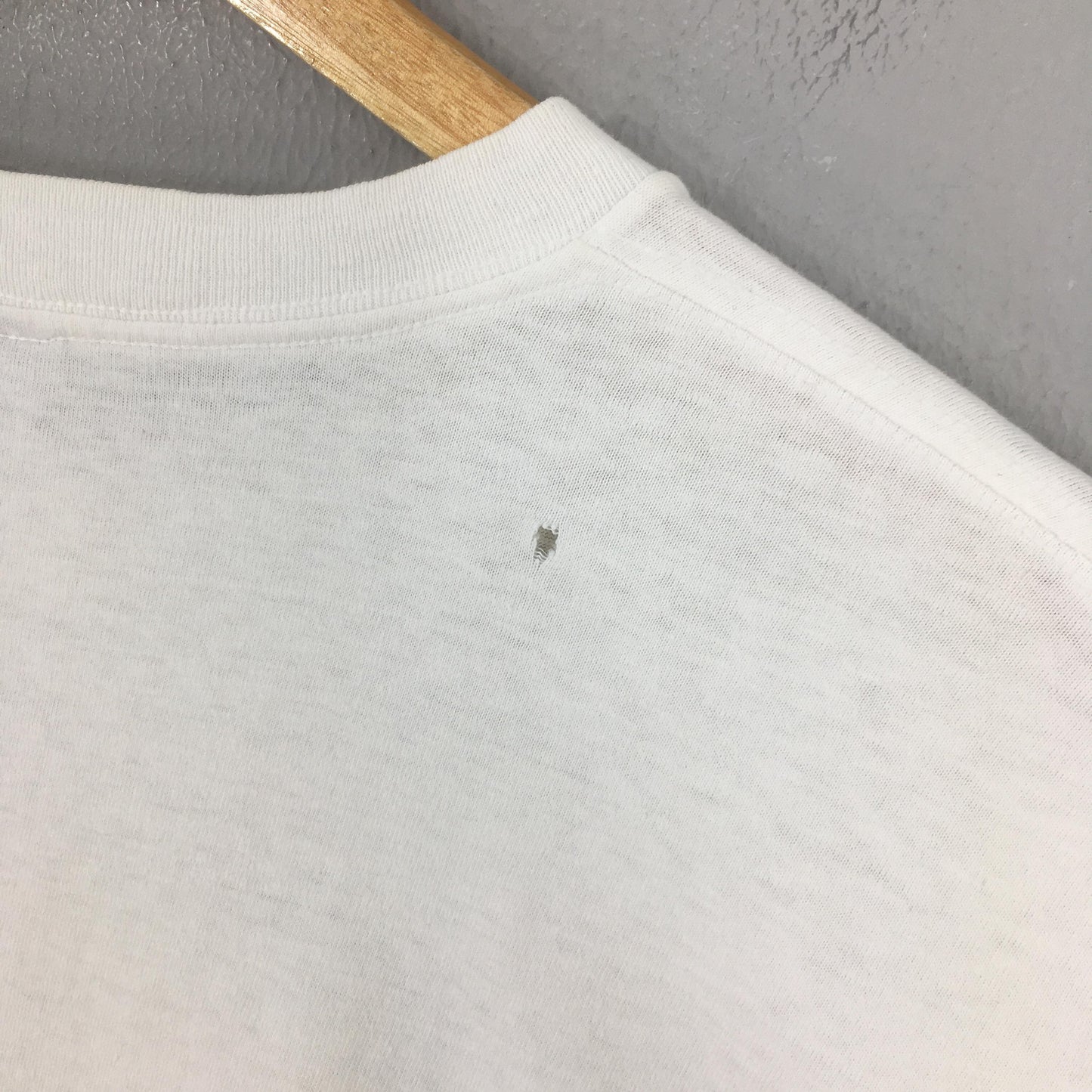 Michigan Wolverines NCAA White Tshirt XLarge