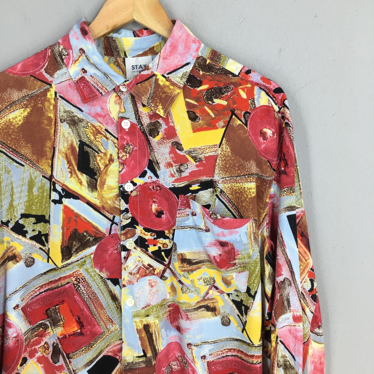 Abstract Funky Pop Art Shirt Medium