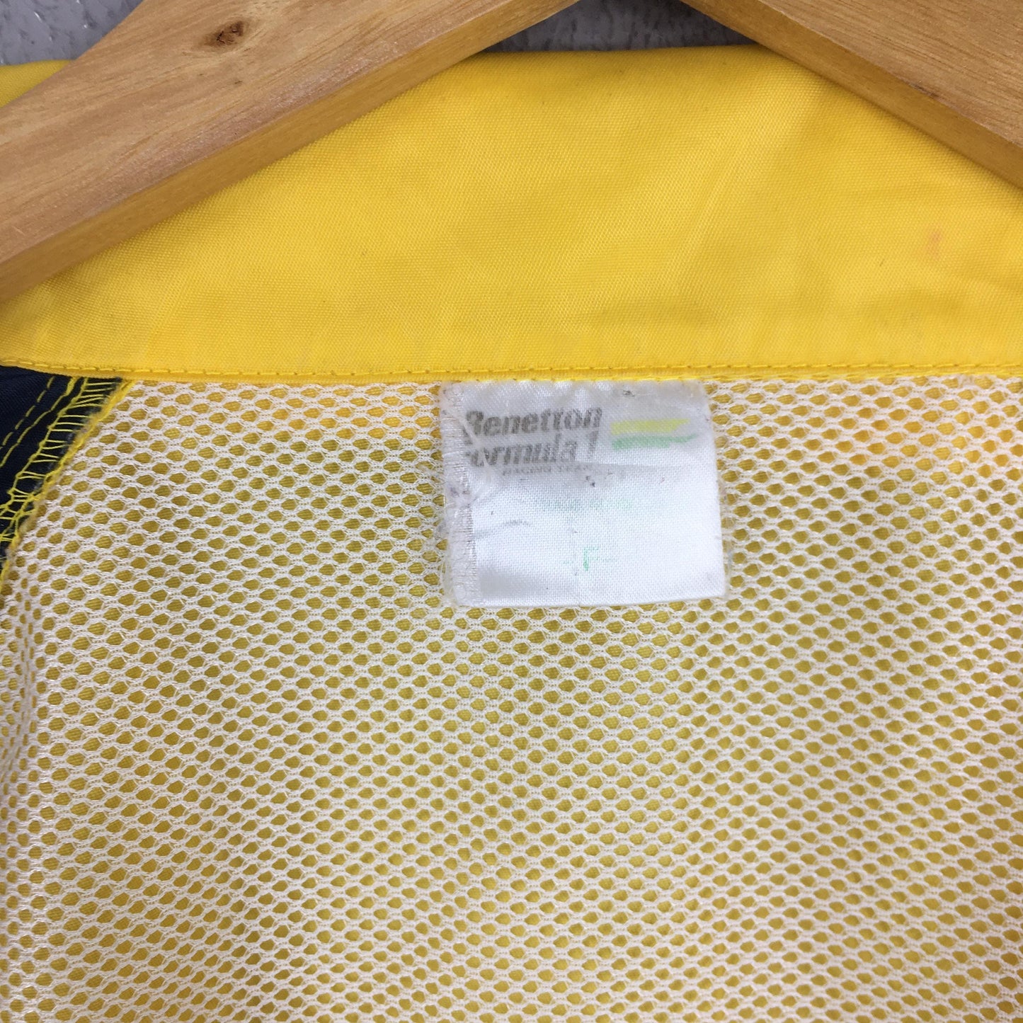 Benetton Formula 1 Windbreaker Jacket Large