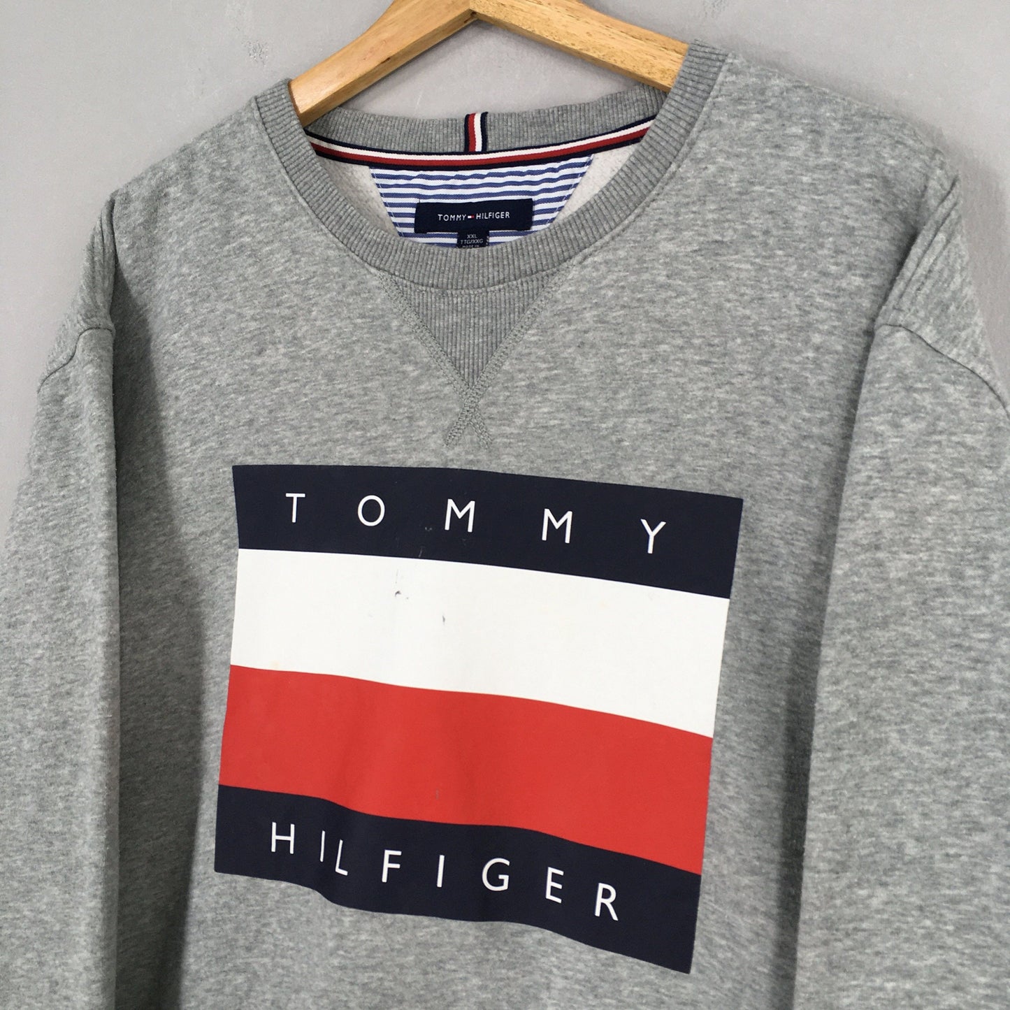 Tommy Hilfiger Gray Sweatshirt 2XLarge