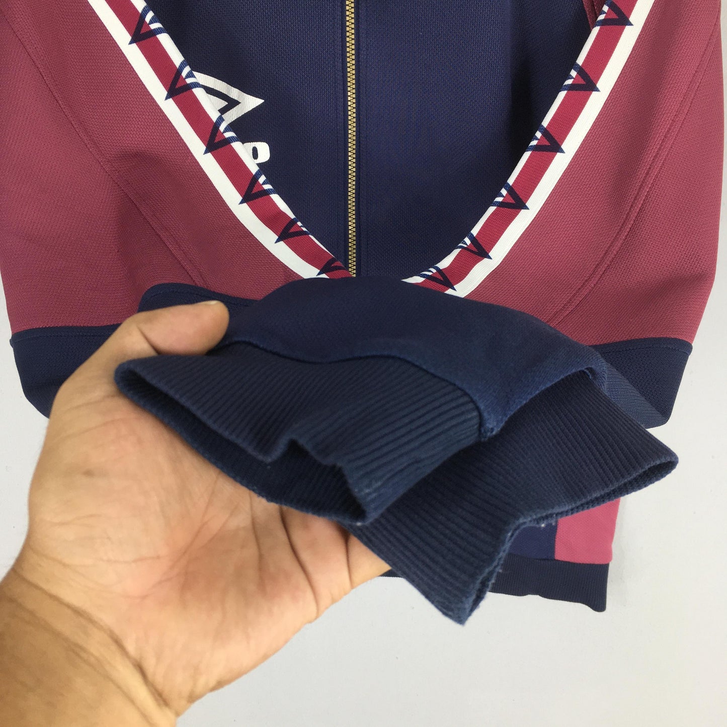 Umbro Windbreaker Jacket Large