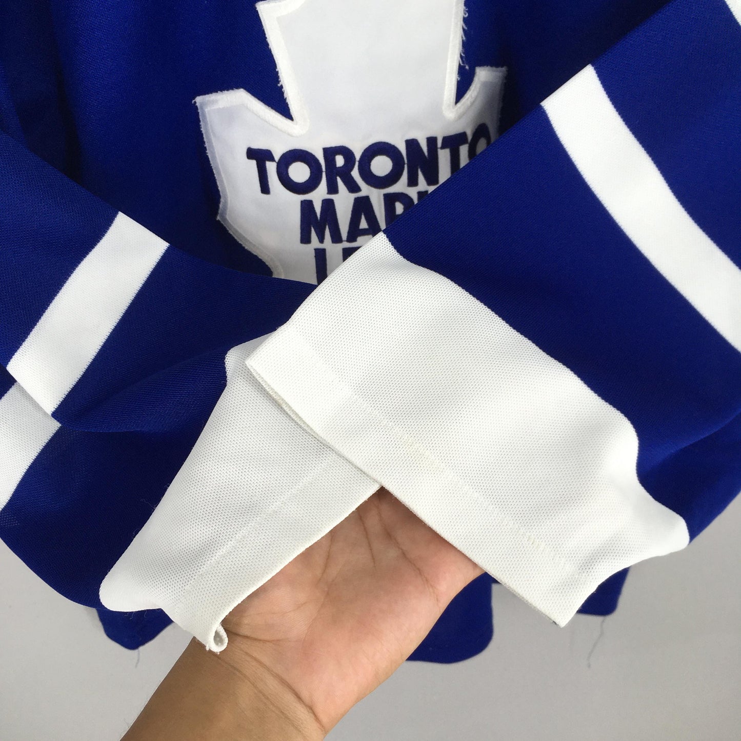 Toronto Maple Leafs Jersey NHL Ice Hockey Jersey Small