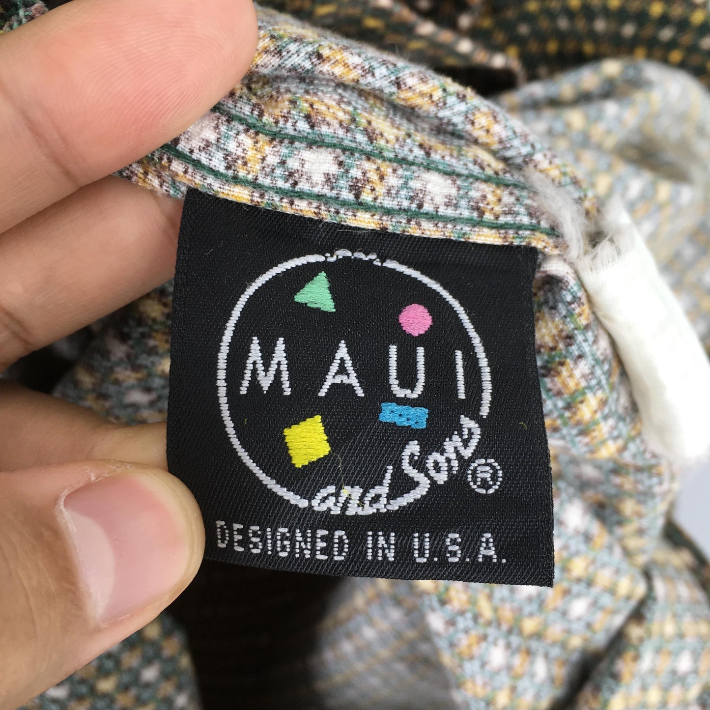 Maui and Sons Multicolor Flannel Shirt Large