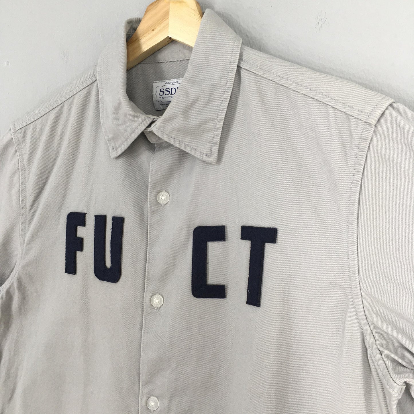 Fuct SSDD Skateboard Gray Shirt Medium