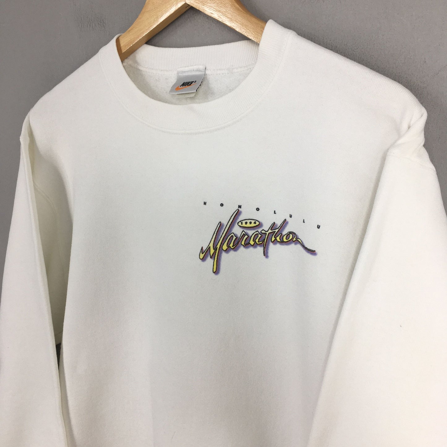 Nike Honolulu Marathon Sweatshirt Small