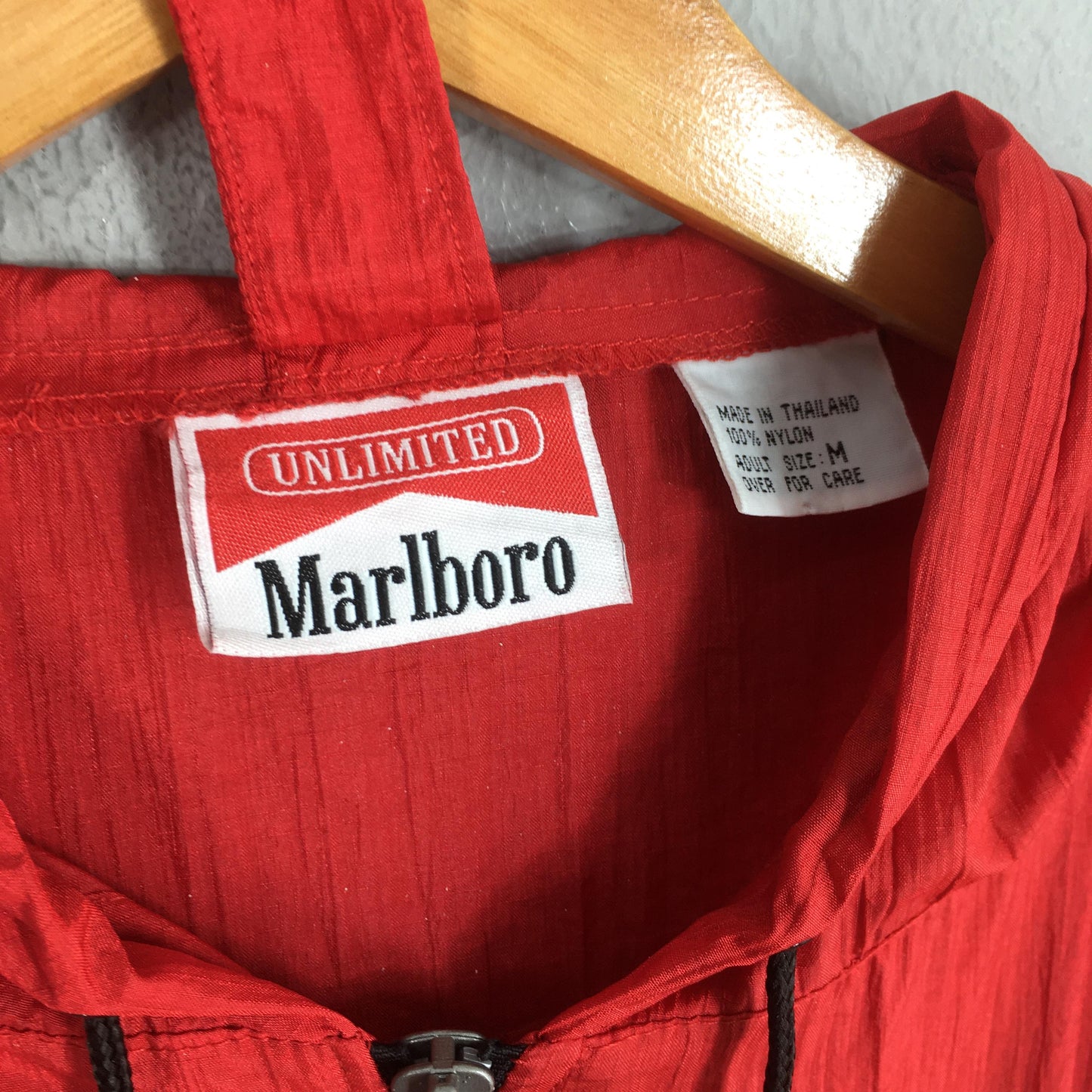 Marlboro Adventure Team Red Anorak Jacket Medium