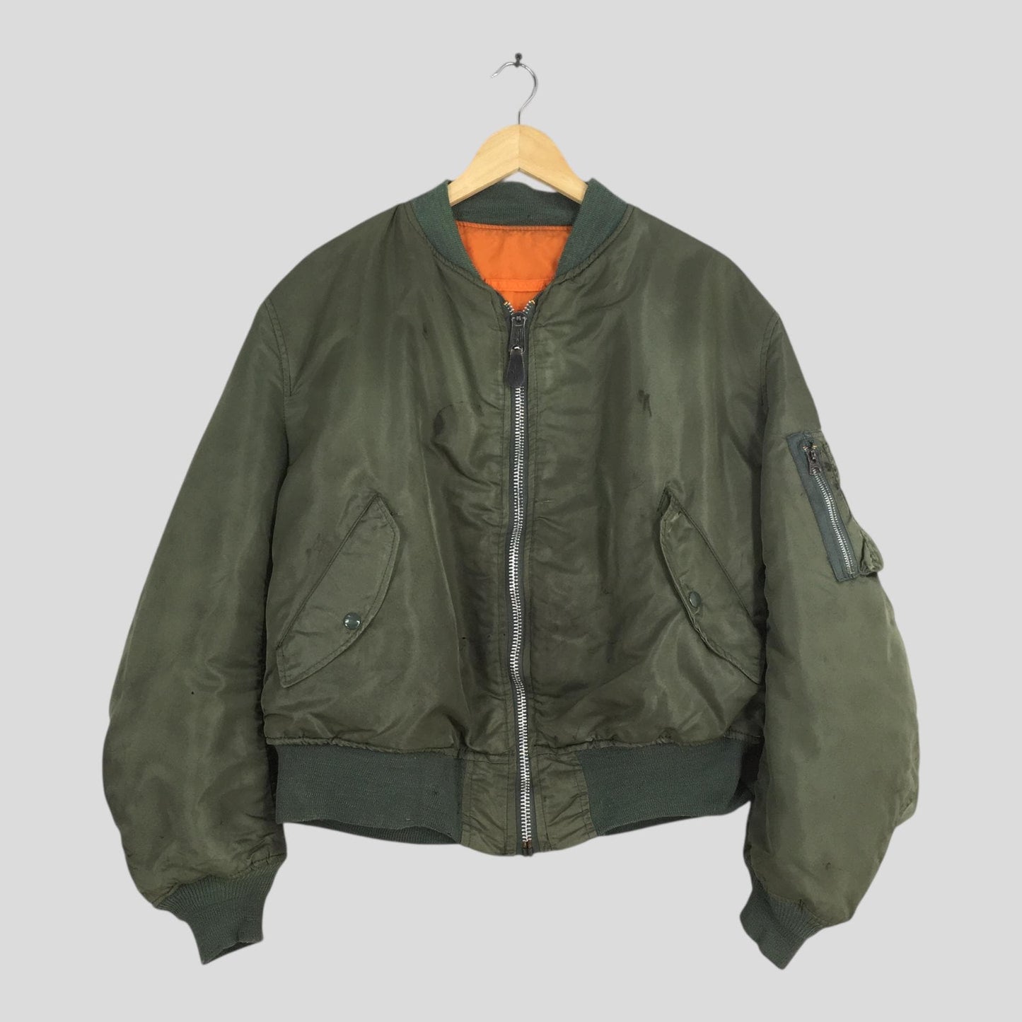 Alpha Industries US Air Force Bomber Jacket Large