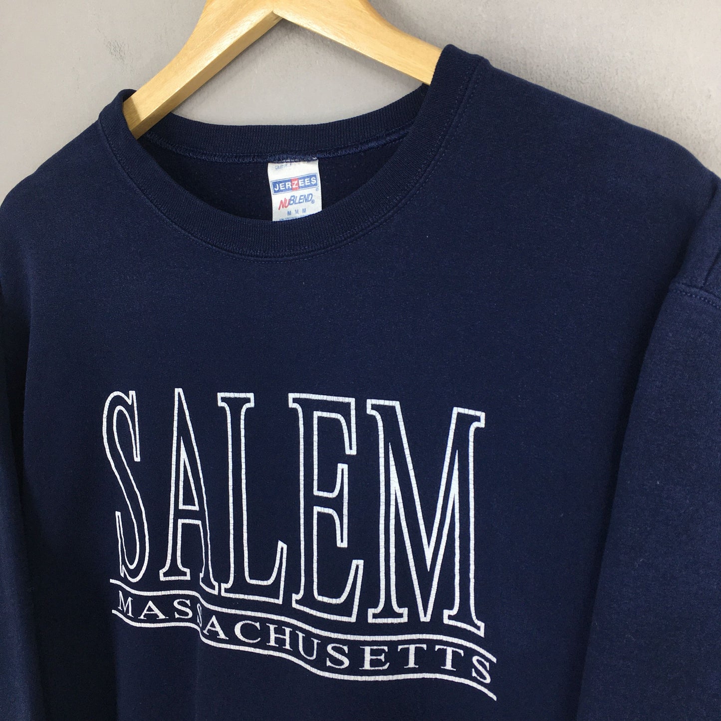 Salem Massachusetts Blue Sweatshirt Medium