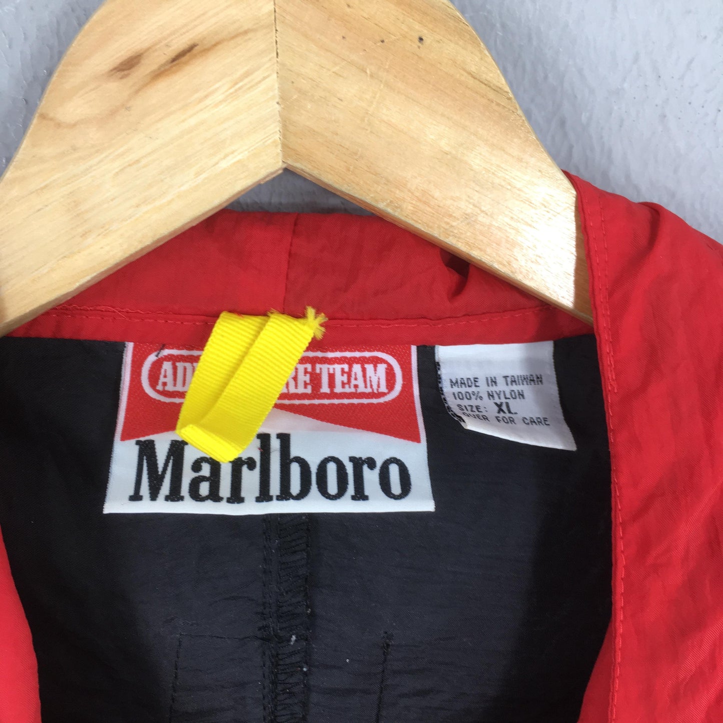 Marlboro Adventure Team Zipper Jacket XLarge