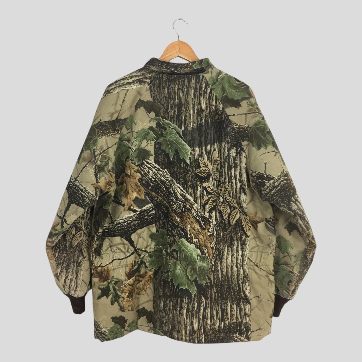 Classic Real Tree Camo Zipper Jacket Large