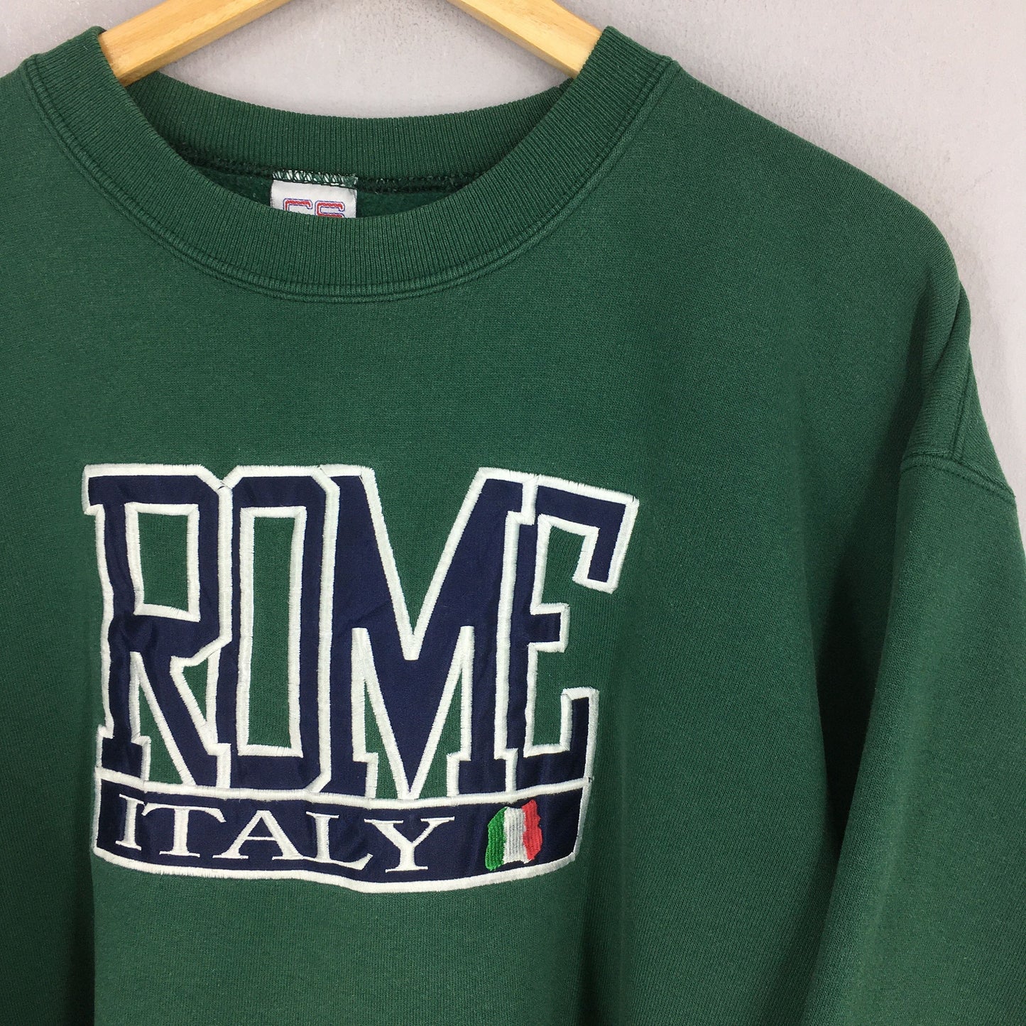 Rome Italy Embroidered Pullover Crewneck Large