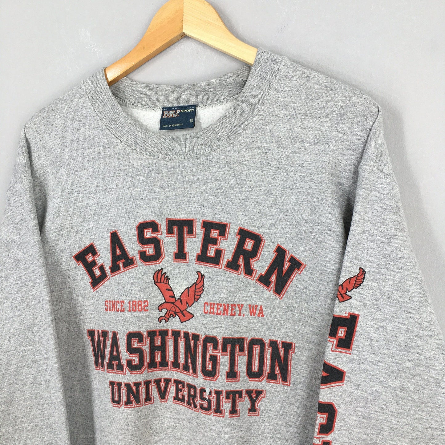 Eastern Washington University Gray Sweatshirts Medium