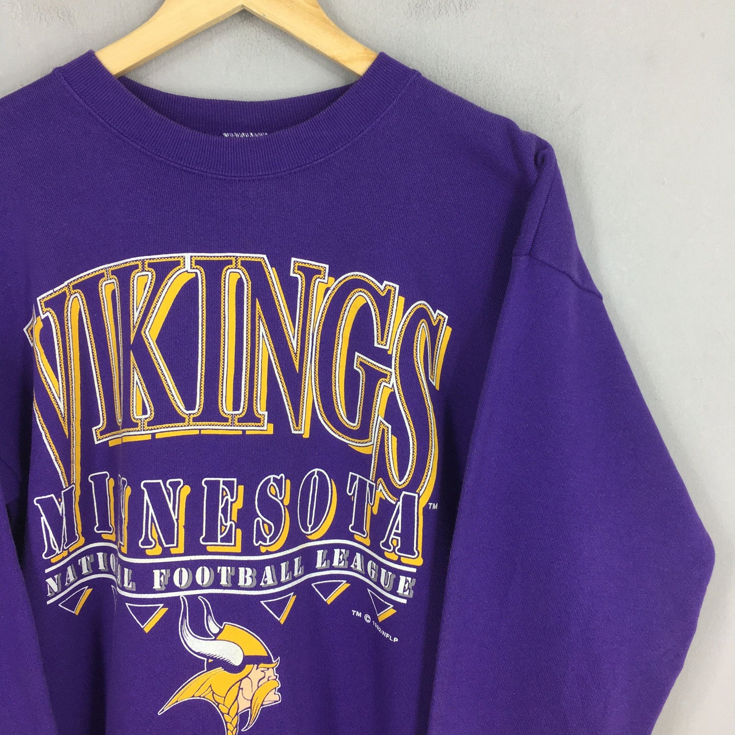 Minnesota Vikings NFL Rugby Purple Sweatshirt Large