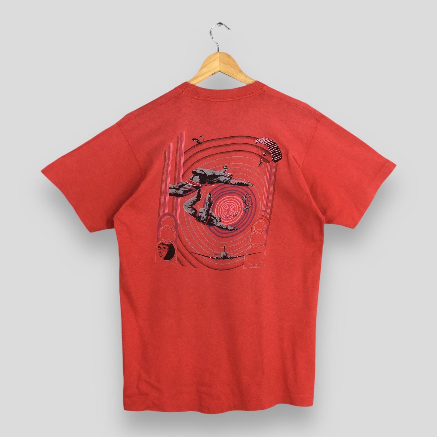 Parachute Ride Red T shirt Large