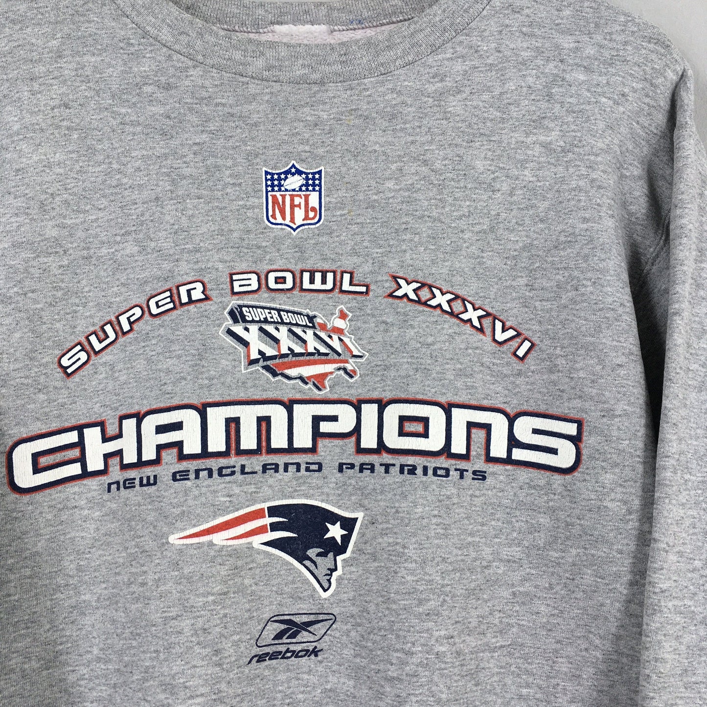 Super Bowl XXXVI Champion Nfl Sweatshirt Medium