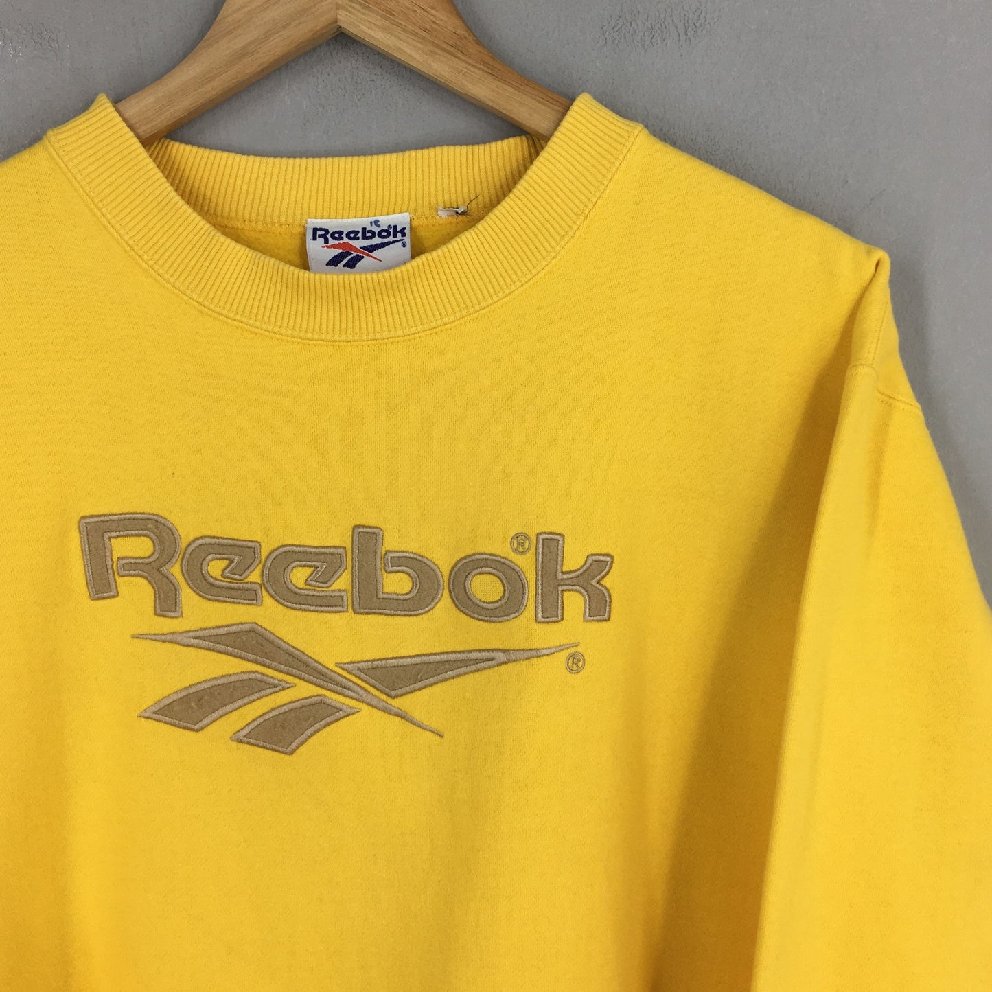 Reebok Classic Yellow Sweatshirt XLarge