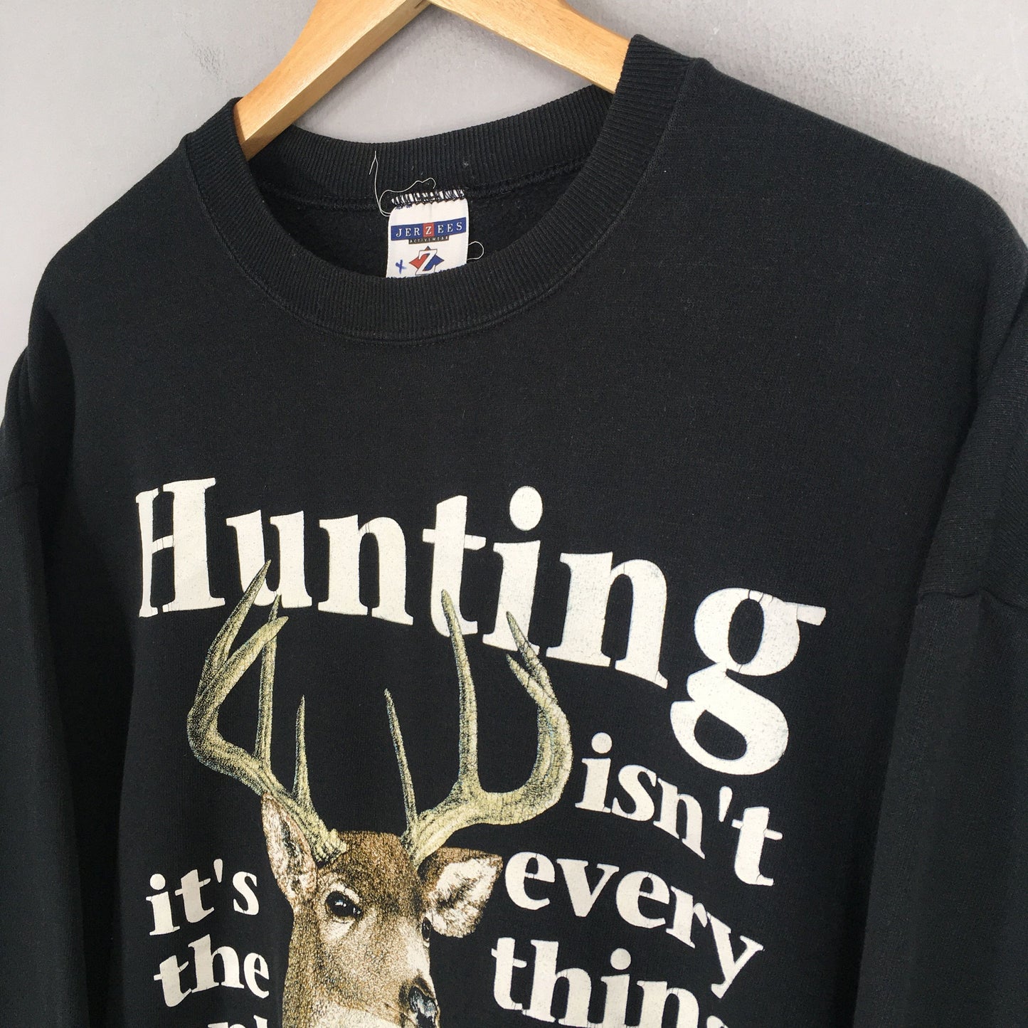 Deer Animal White-Tailed Black Sweatshirt XLarge