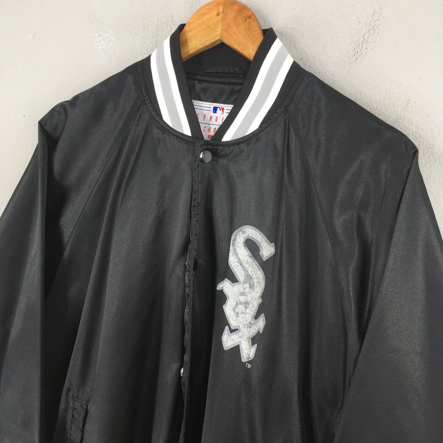 Chicago White Sox Black Varsity Jacket Large