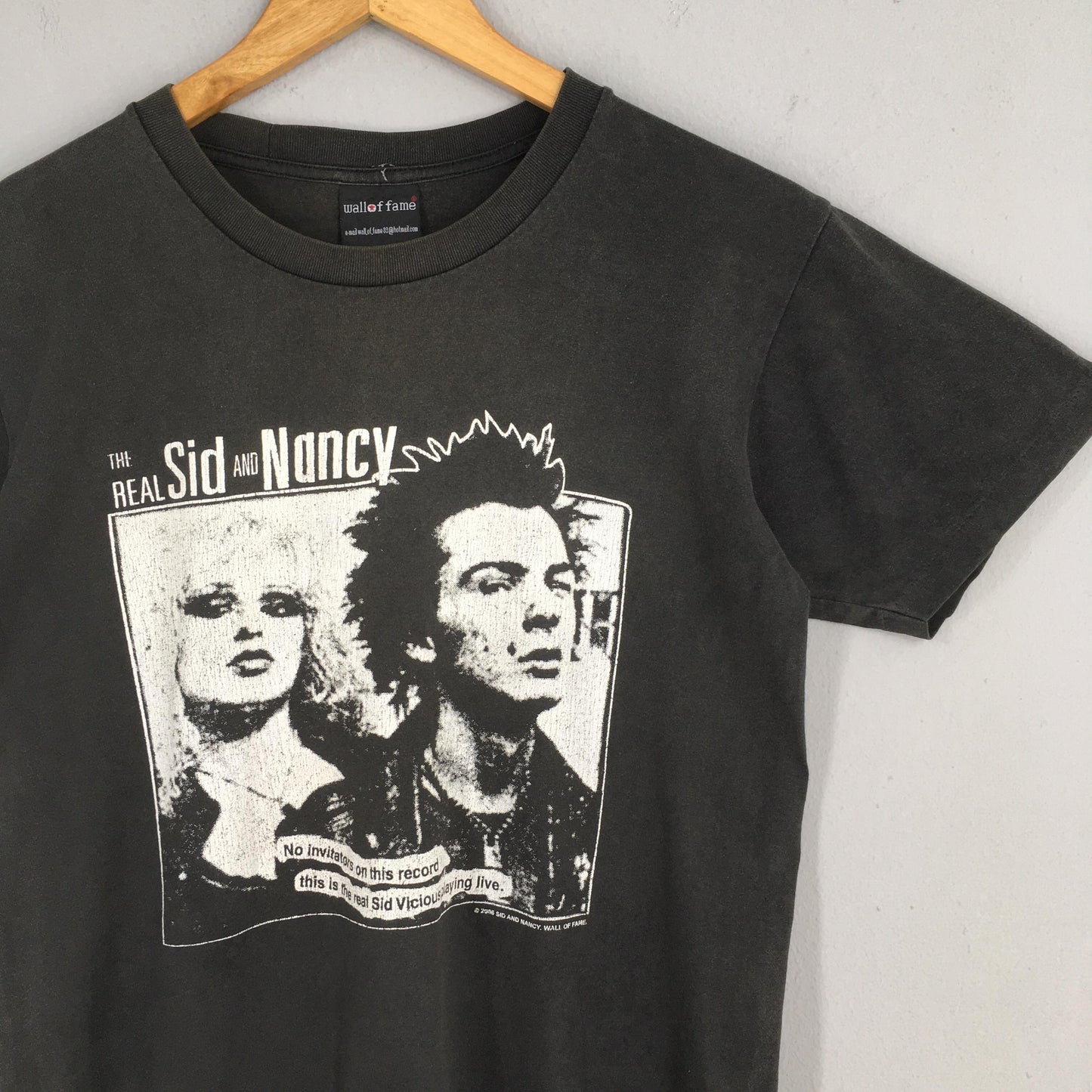 Sex Pistols Sid And Nancy Black Tshirt Small