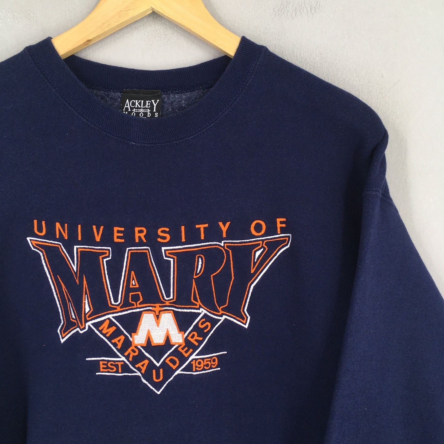 University of Mary Athletics Football Sweatshirt Large