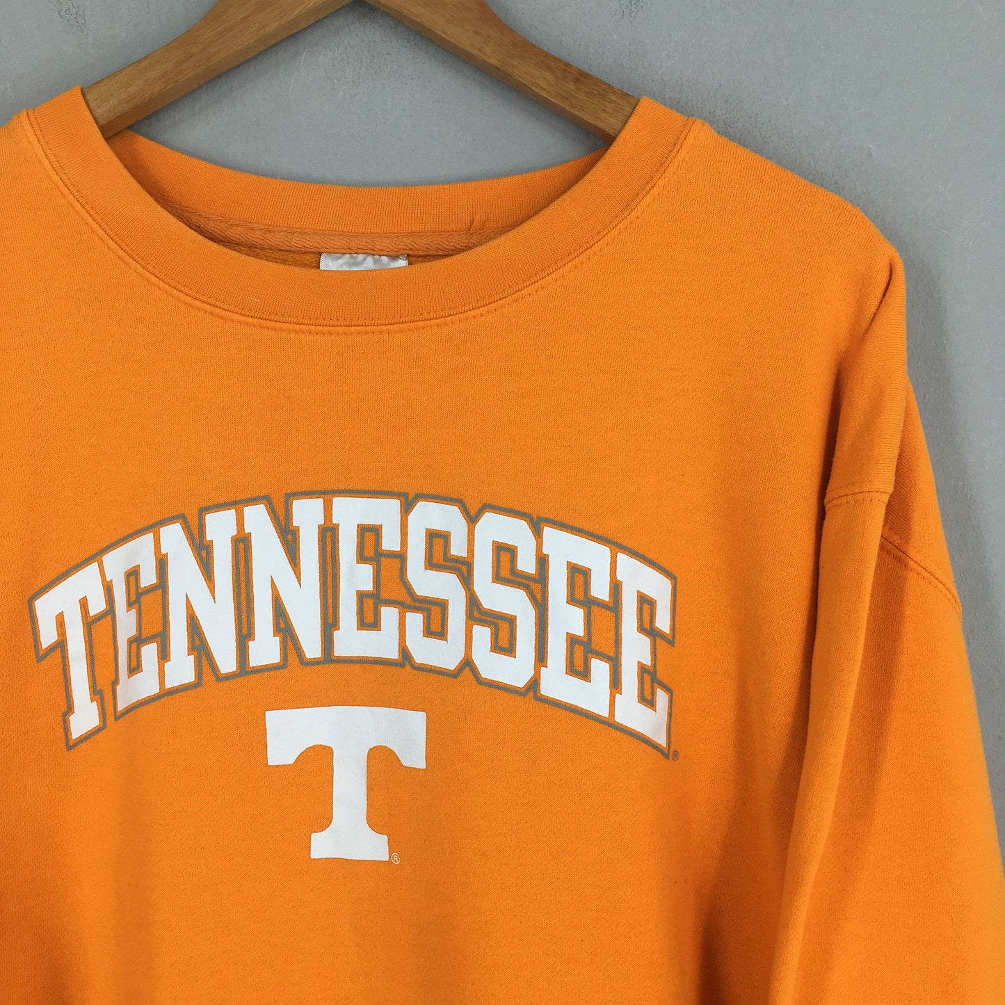 University Of Tennesse Orange Crewneck Sweatshirt XLarge