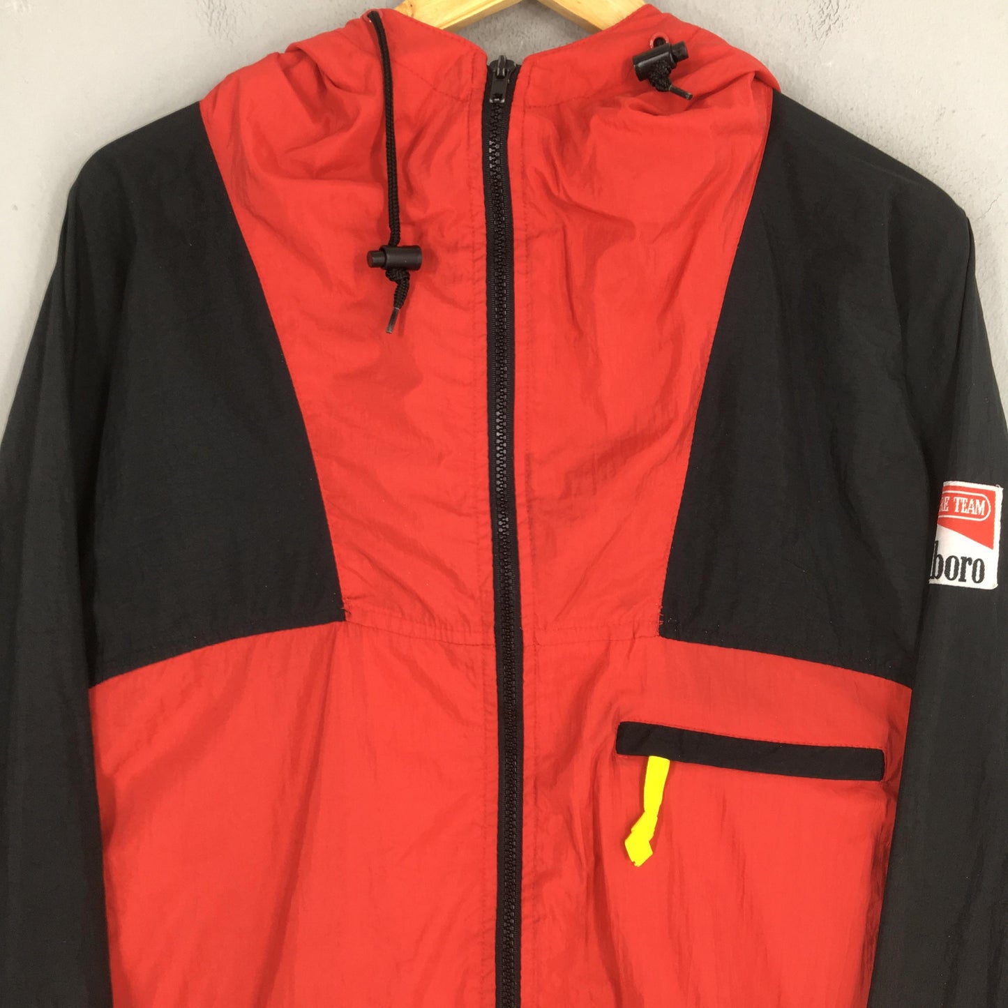 Marlboro Adventure Team Zipper Jacket Large